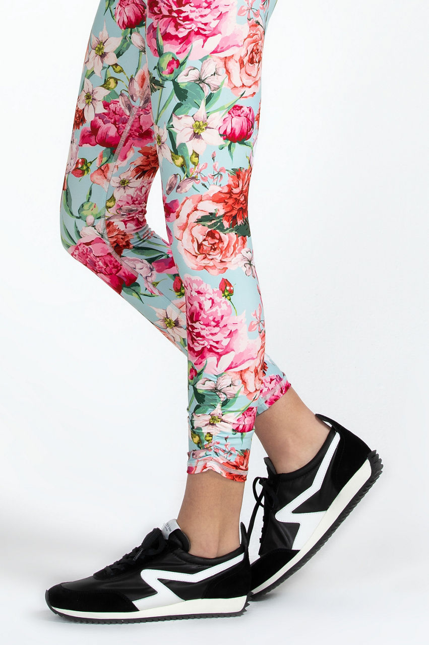 Rose Print Leggings Look So Similar to J. Lo's but Cost 76% Less