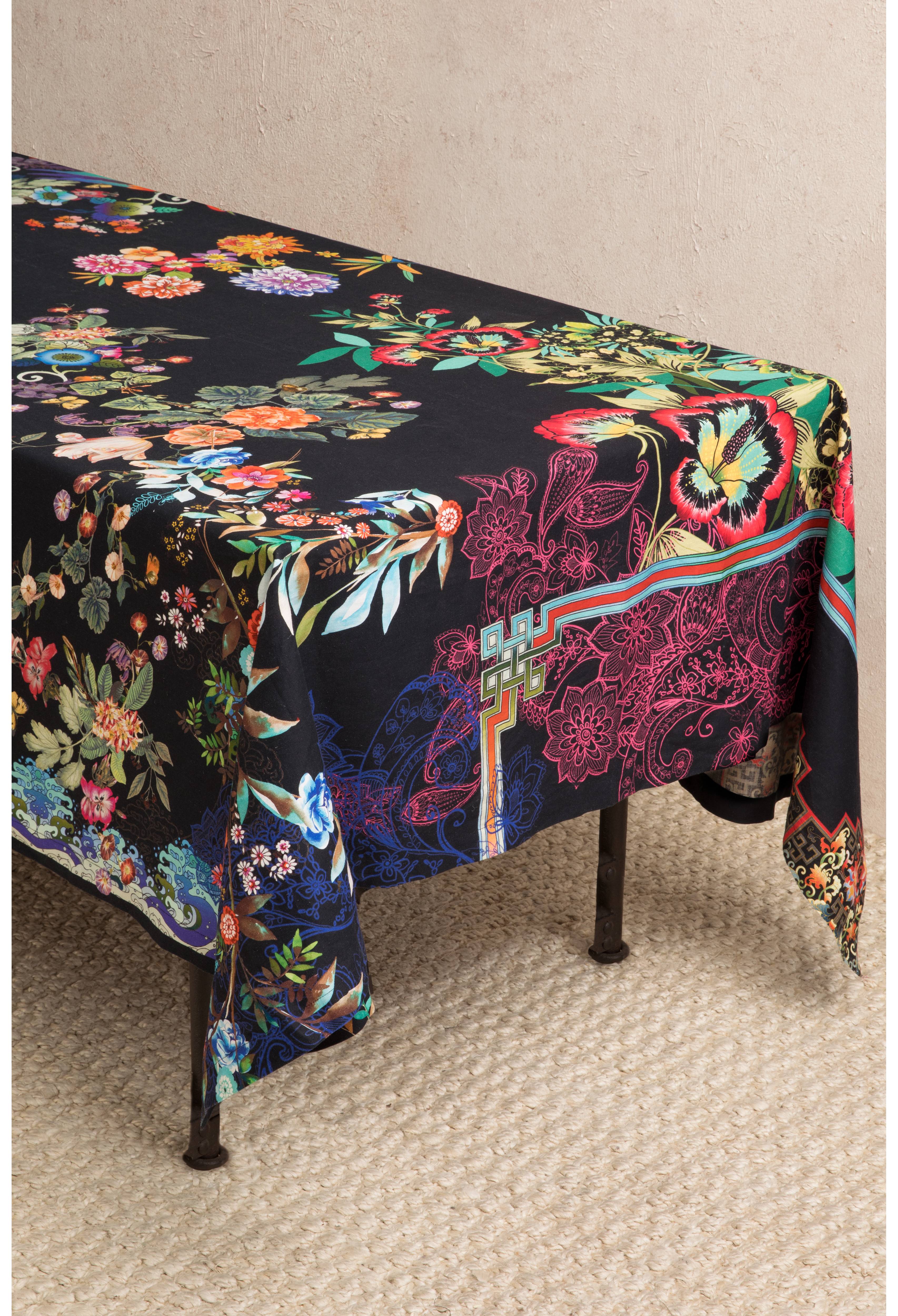Dreamer Noir Print Small Tablecloth, , large image number 1