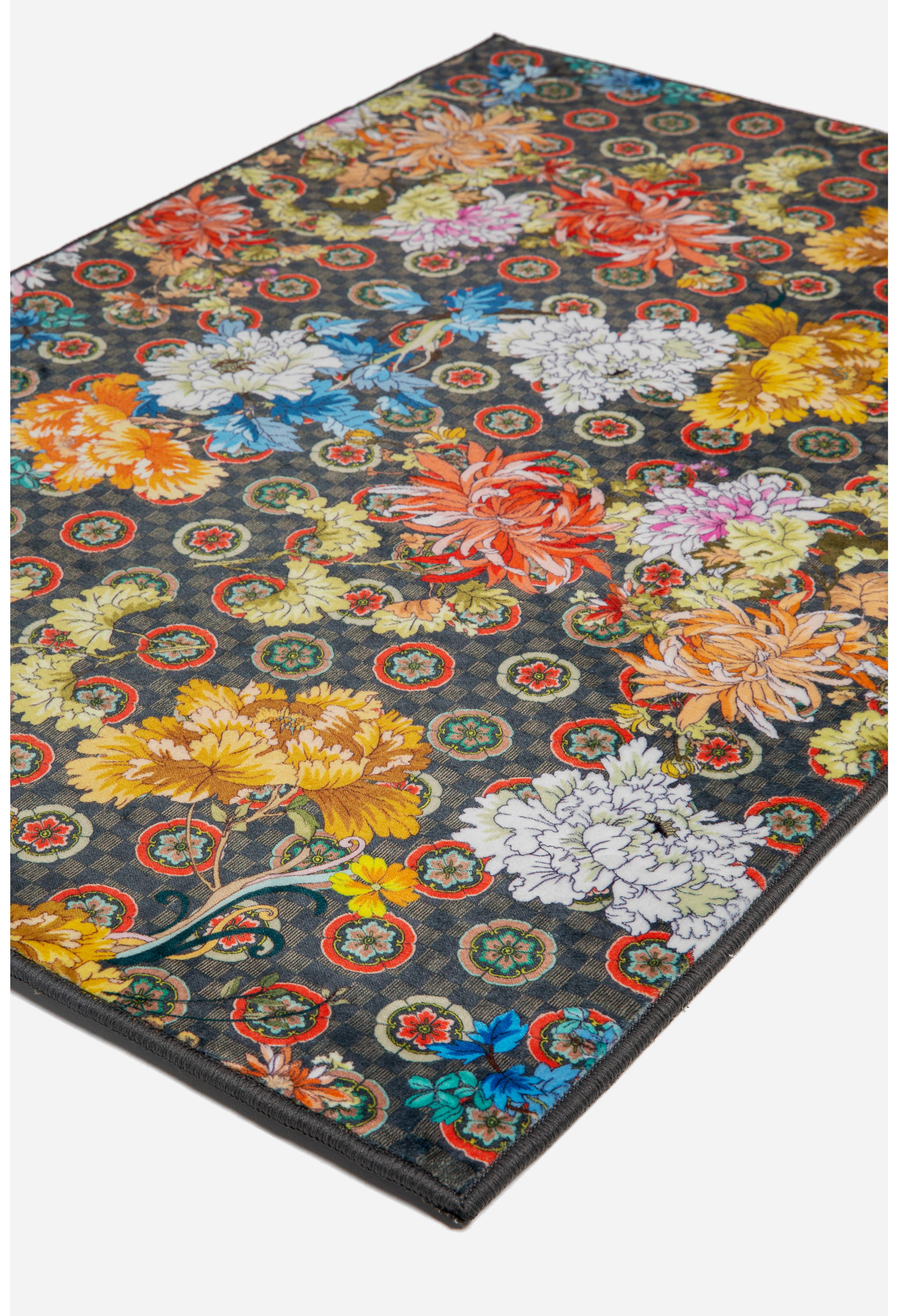 Small Taylor Rug, , large image number 2