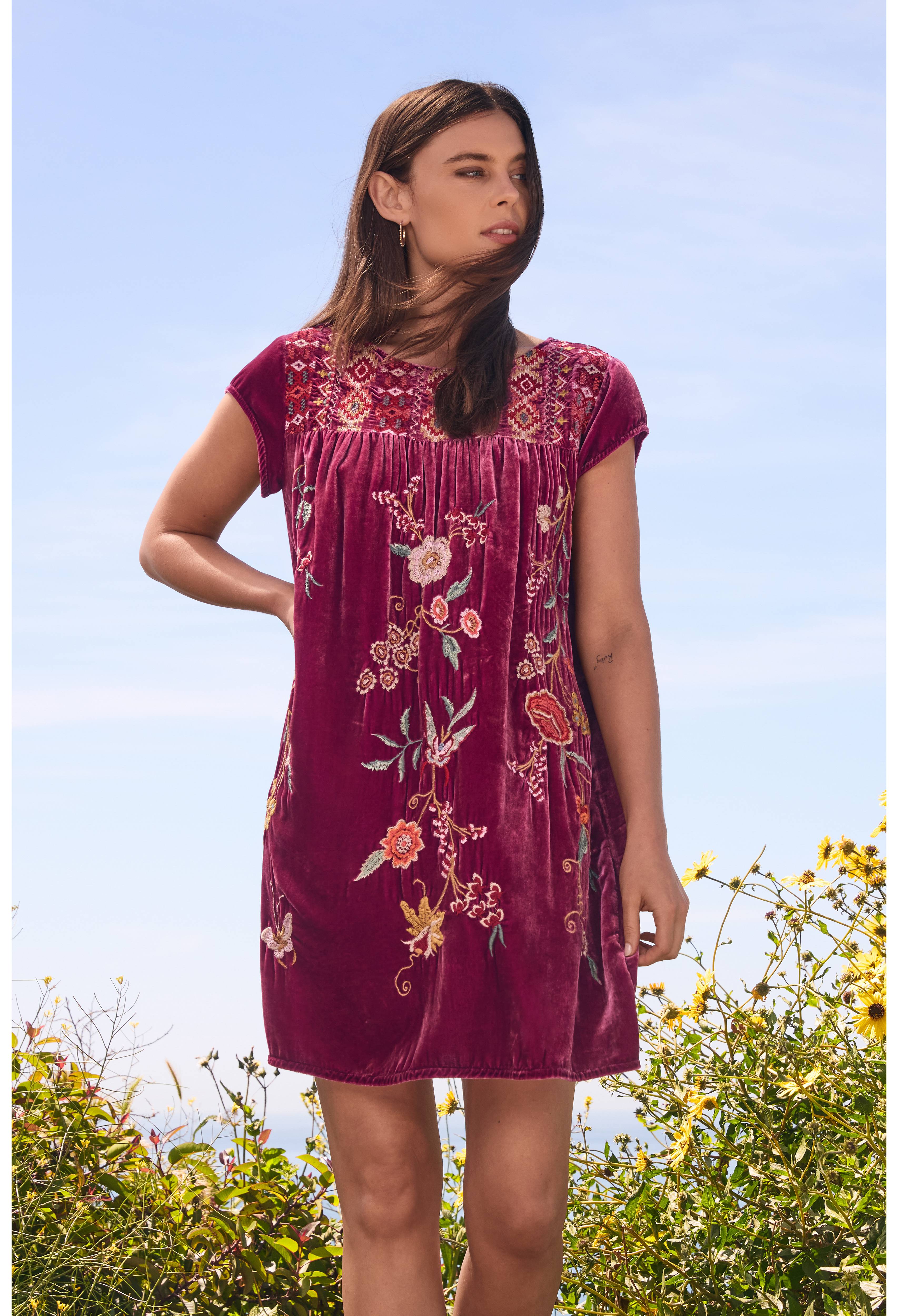 Suki Petal Sleeve Tunic Dress, , large image number 6