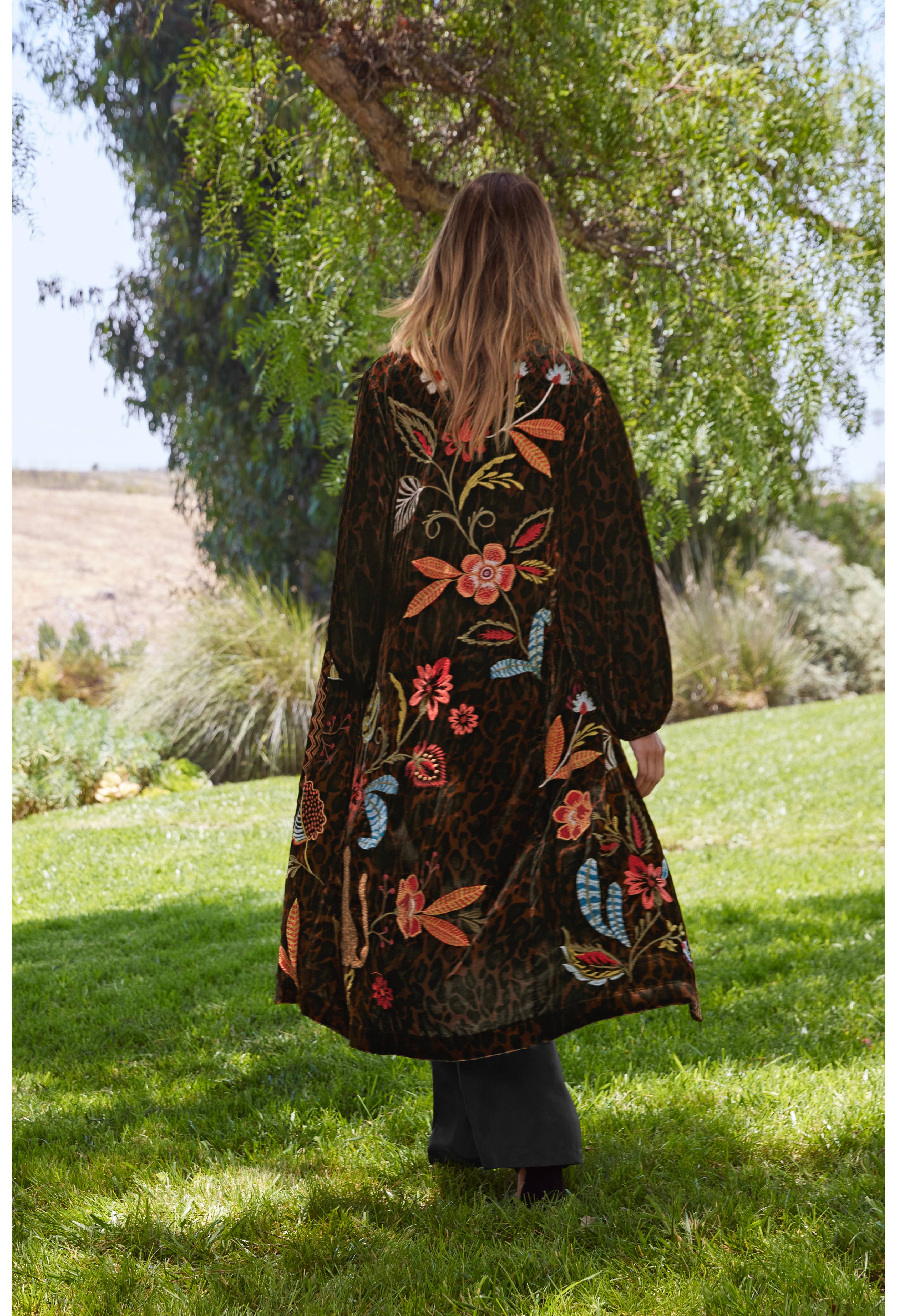 Isabella Velvet Bishop Sleeve Kimono Coat, , large image number 6