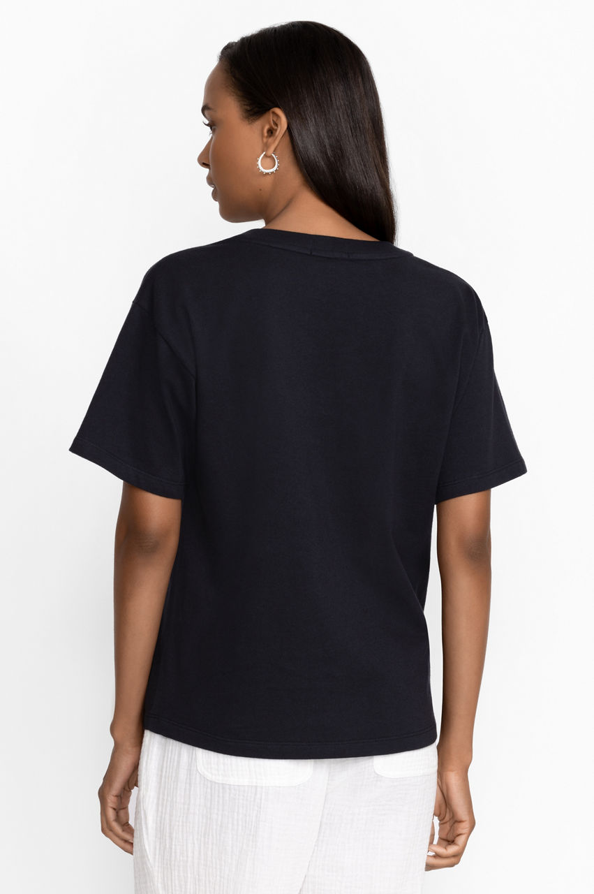 Trendy and Organic drop shoulder t-shirts for All Seasons 