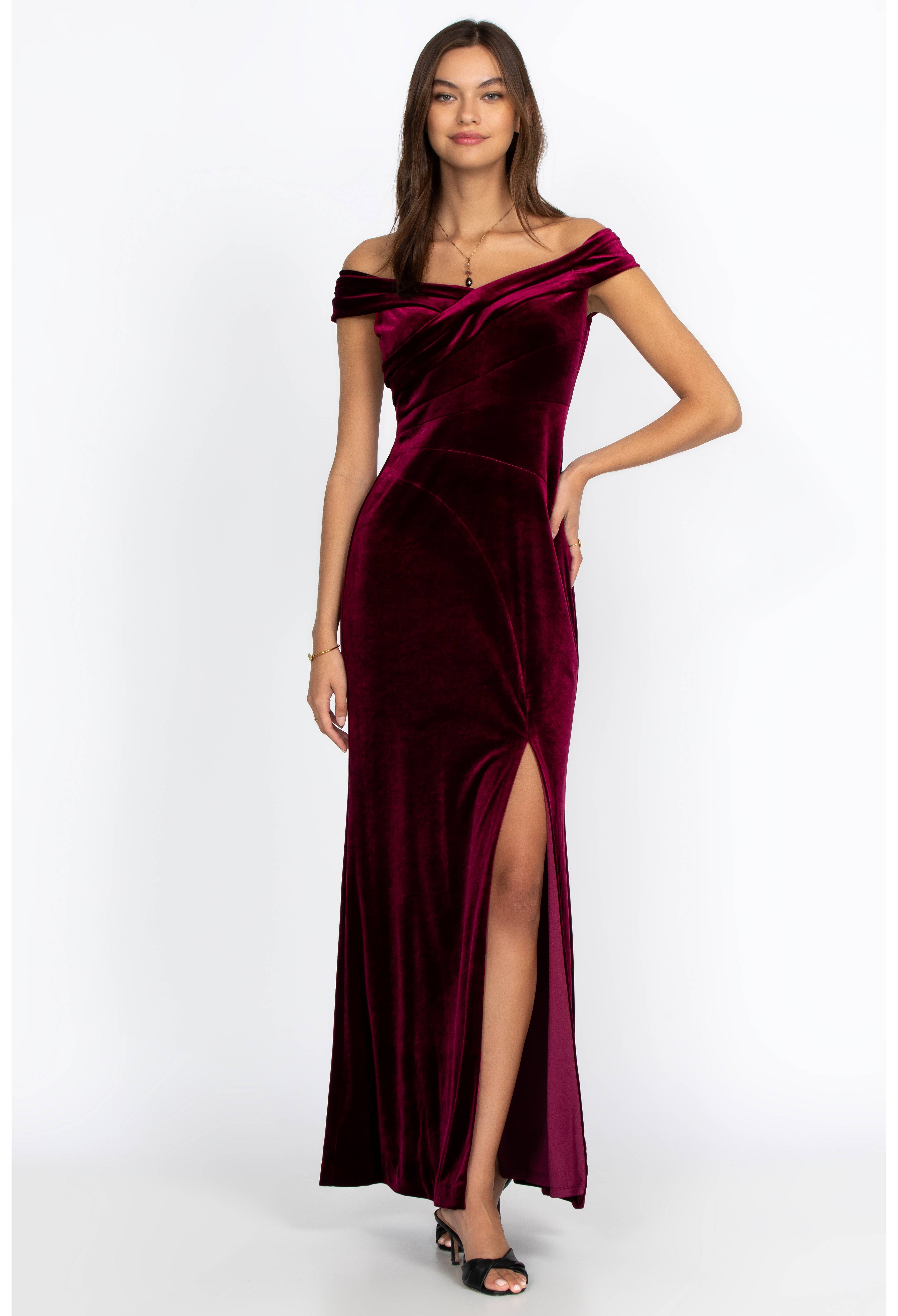 Burgundy Solid Stretch Velvet Dress, , large image number 2