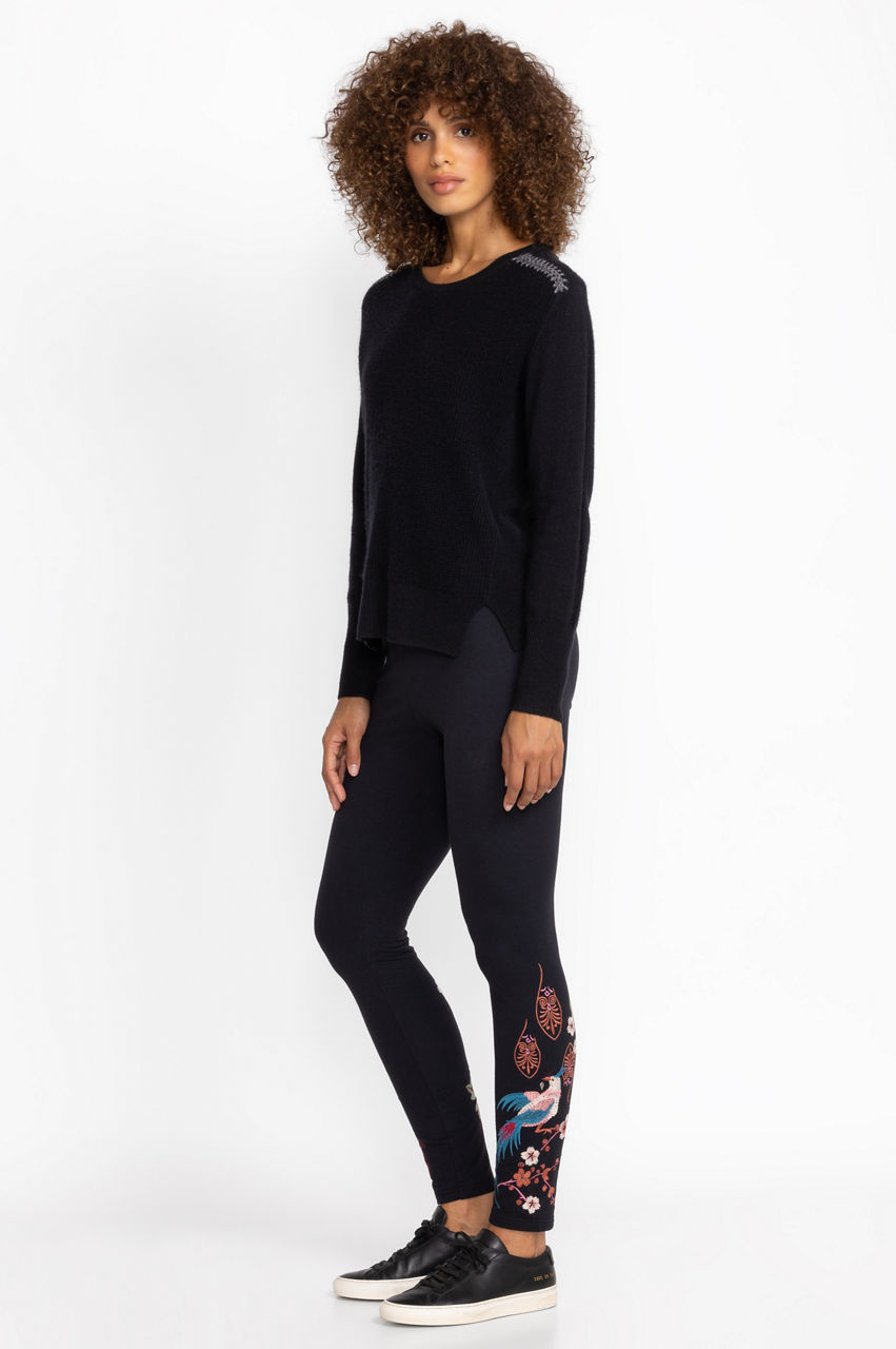 NWT! TAHIRA by Kb Luxe Leggings in the color ICE