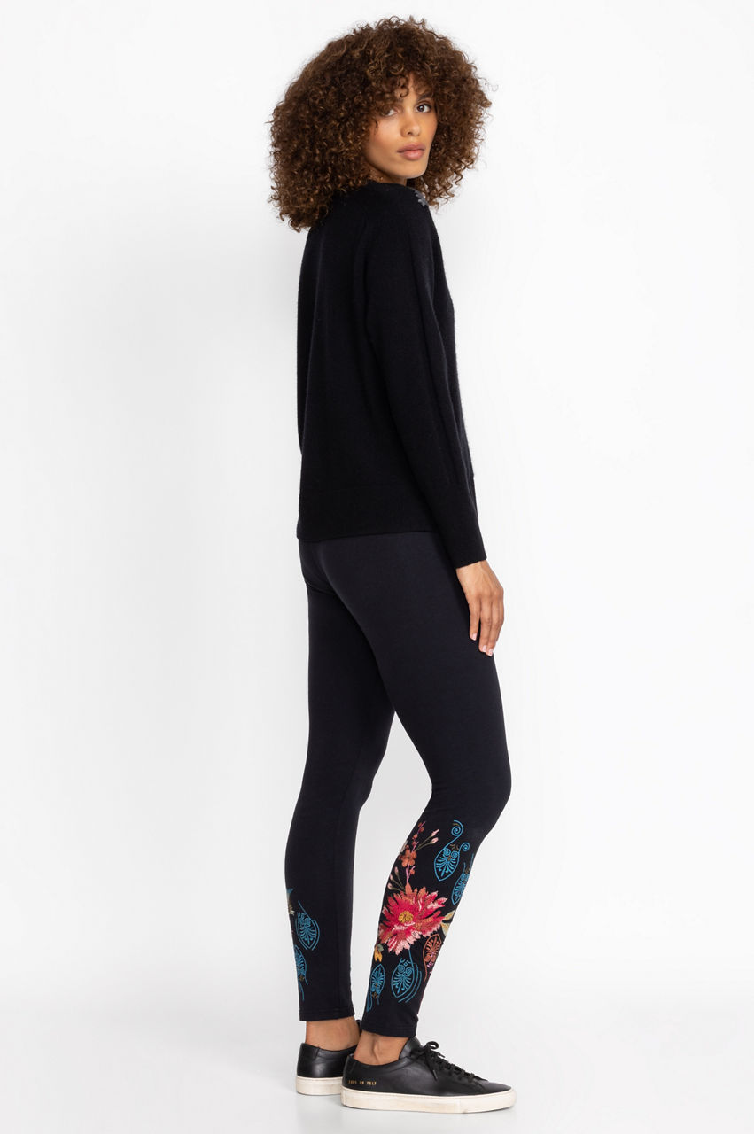 Tahira Official - Activewear leggings on Designer Wardrobe